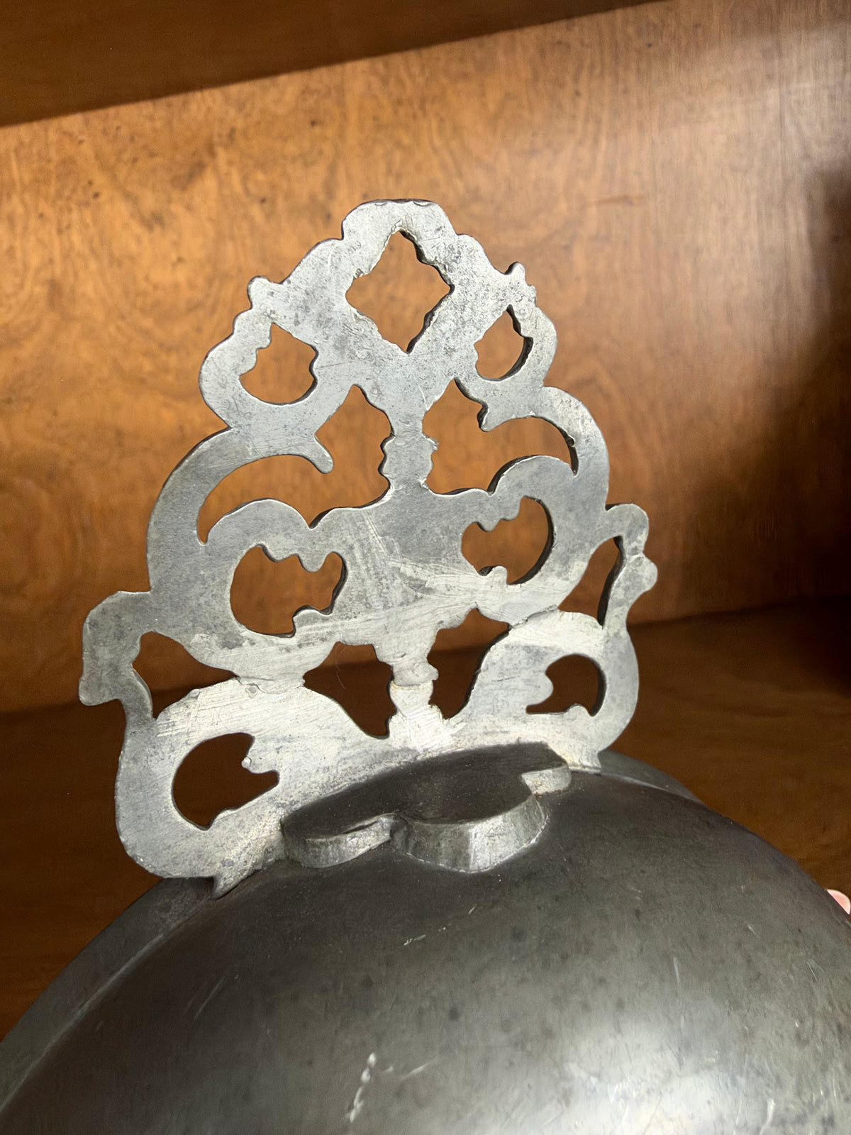 Antique Calder Pewter Porringer, Flowered Handle, Providence RI view 5