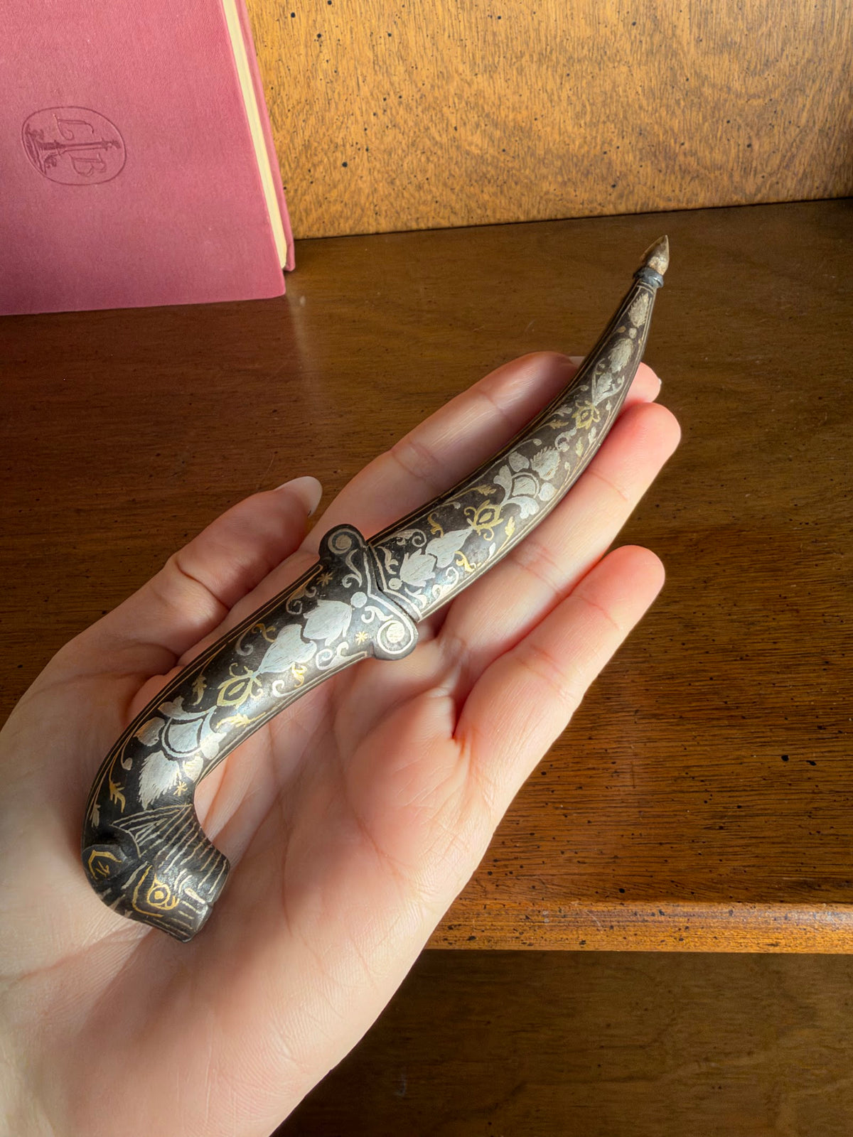 Vintage Indian Bidri Dagger, Tiger Head Handle, Silver Inlay view 7