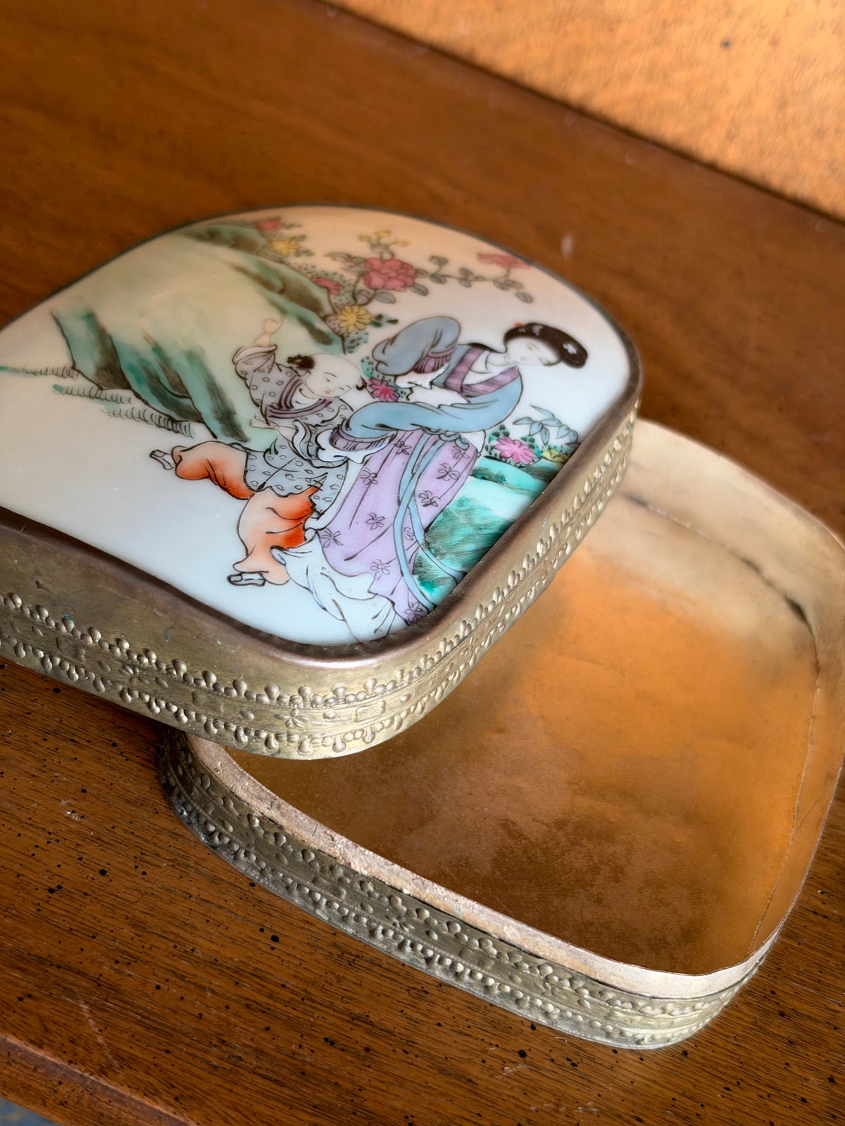 Vintage Porcelain Shard Box with Brass Frame, Lady and Child view 6