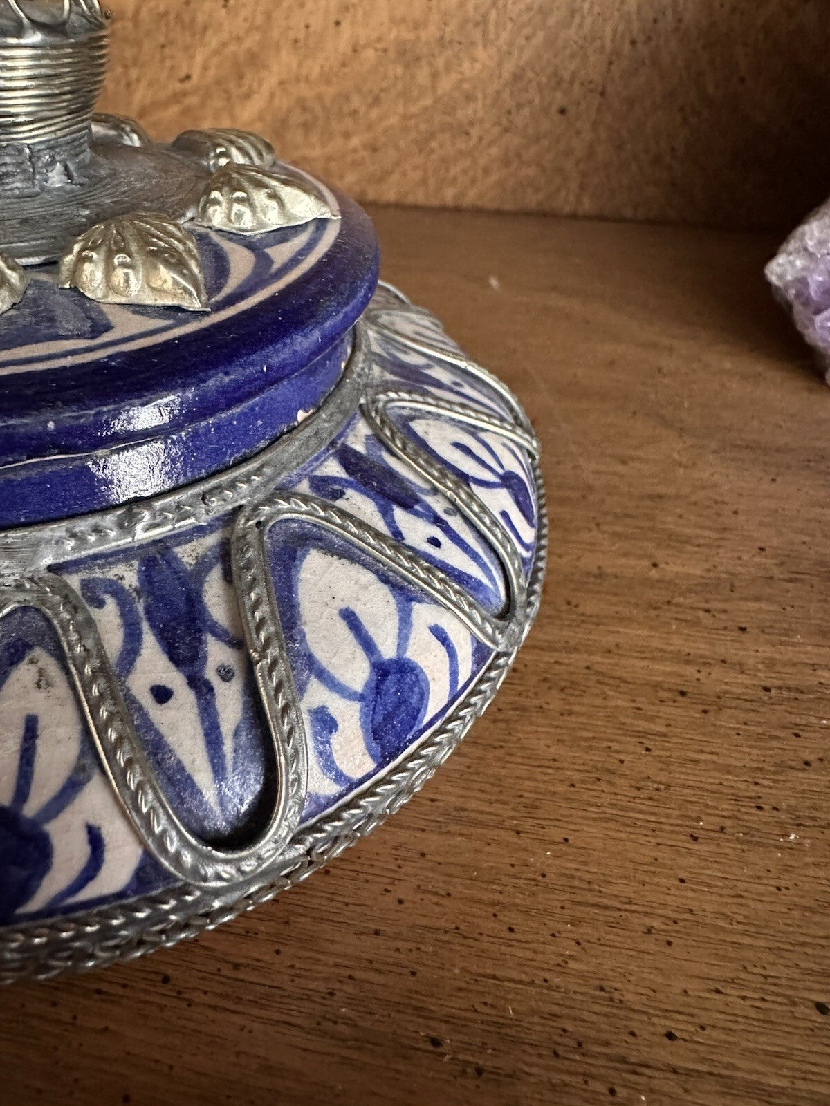 Vintage Moroccan Fes pottery lidded jar, blue and white with metal filigree, photo 4