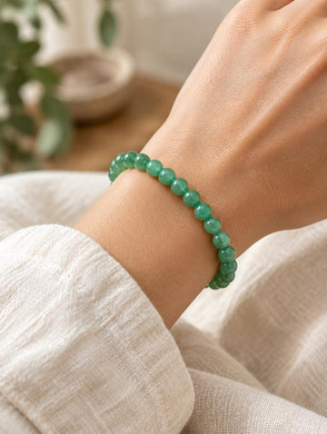 Green aventurine bead bracelet